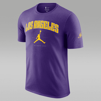 Los Angeles Lakers Essential Men's Jordan NBA T-Shirt. Nike.com